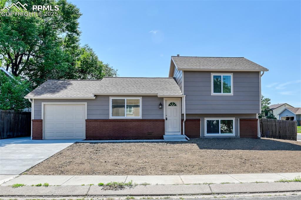 2075 Farrington St., Colorado Springs, CO 80916