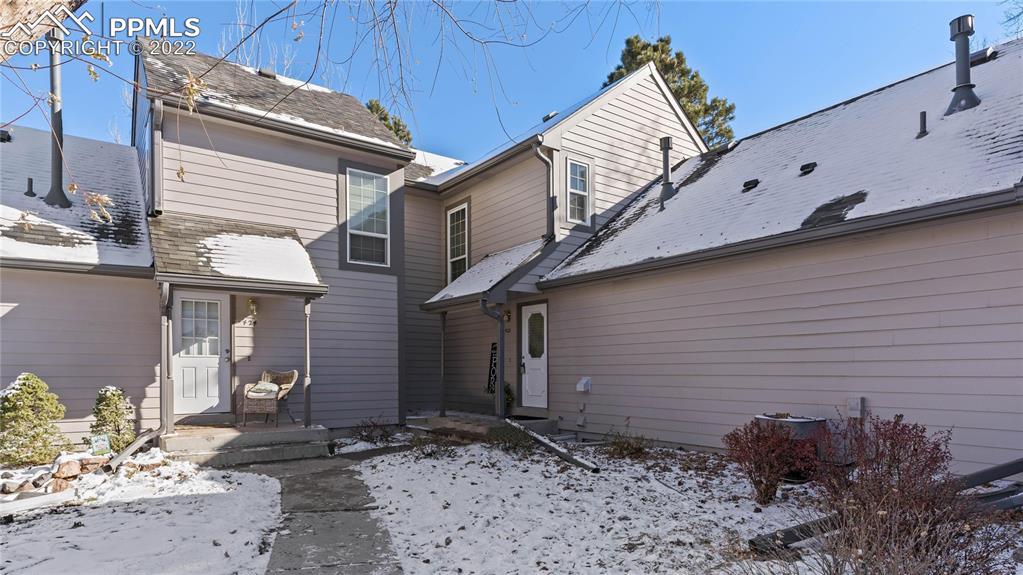 422 Cobblestone Dr., Colorado Springs, CO 80906