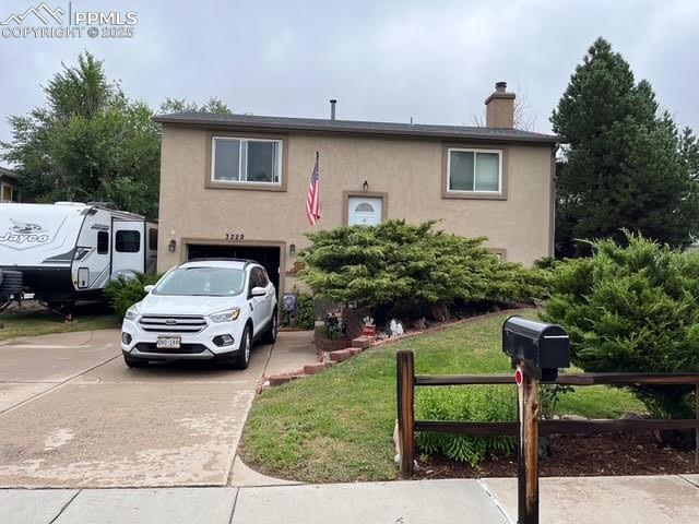3229 Foxridge Dr., Colorado Springs, CO 80916