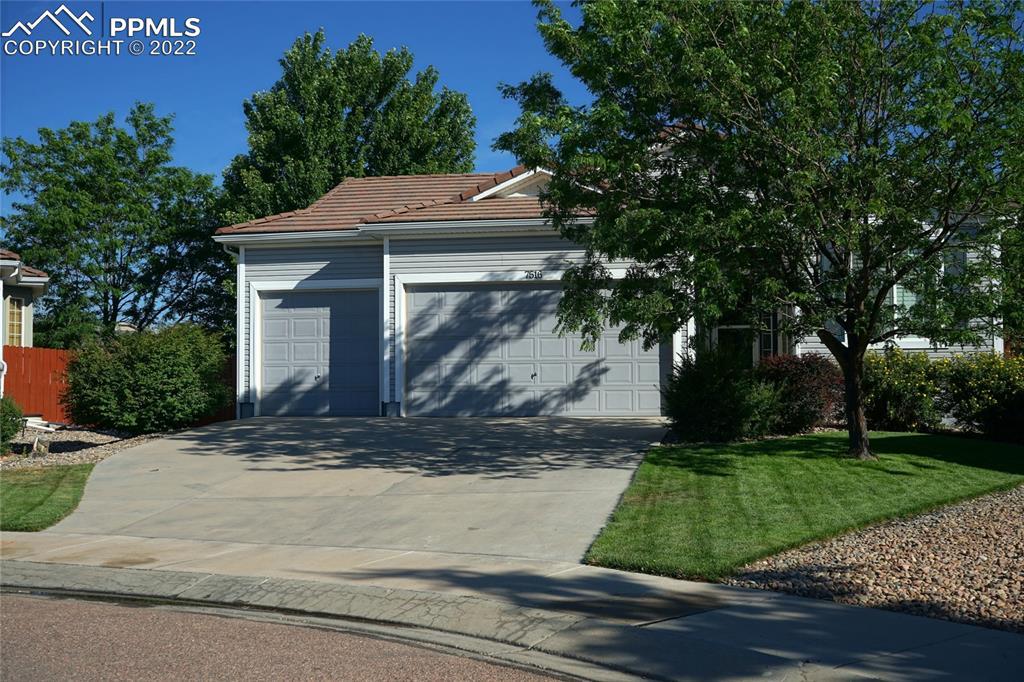 7516 Short Grass Ct., Colorado Springs, CO 80915