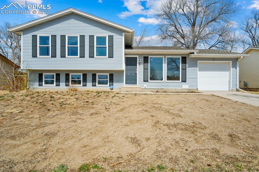 2434 W Payne Cir., Colorado Springs, CO 80916