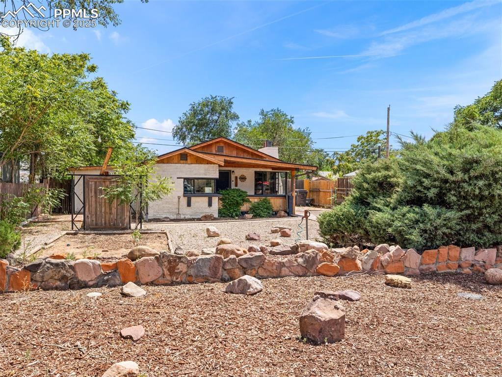 2132 E 8th St., Pueblo, CO 81001