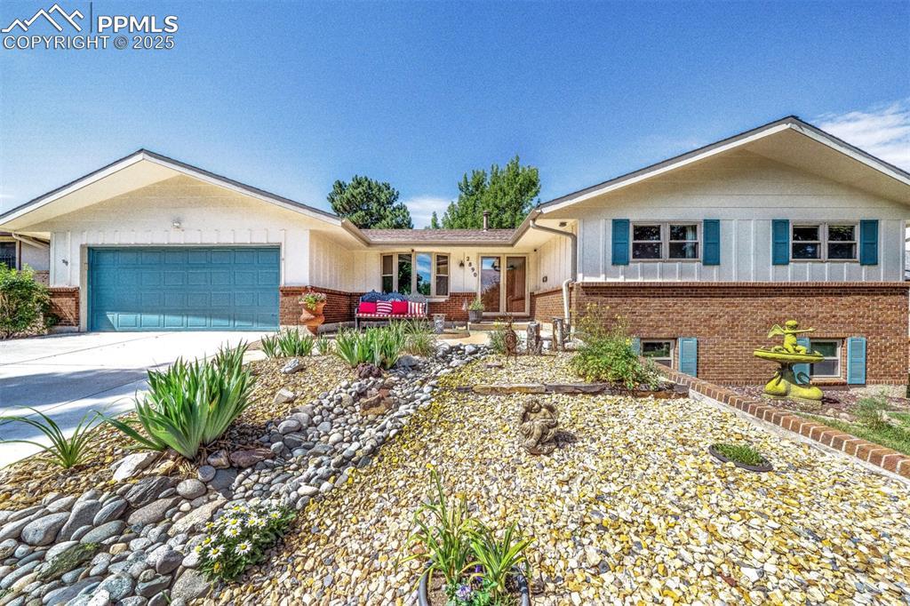 2890 W Enchanted Cir., Colorado Springs, CO 80917