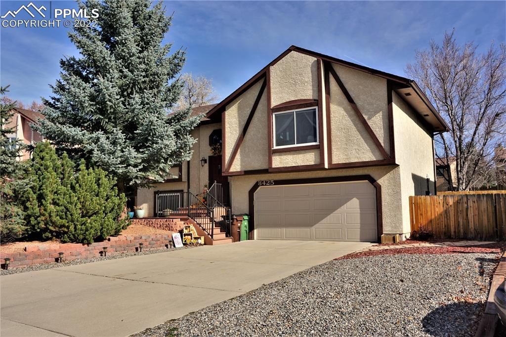 8425 Blue Sky Dr., Colorado Springs, CO 80920