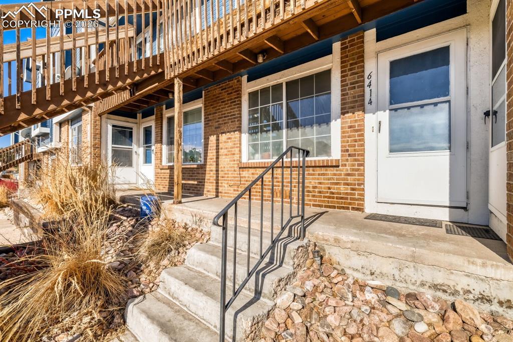 6414 Village Ln., Colorado Springs, CO 80918