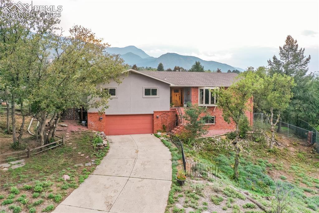 2302 Hercules Dr., Colorado Springs, CO 80906