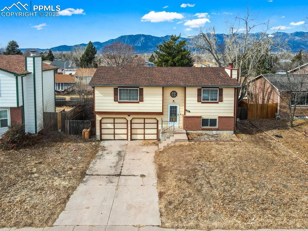 1046 W Nolte Dr., Colorado Springs, CO 80916