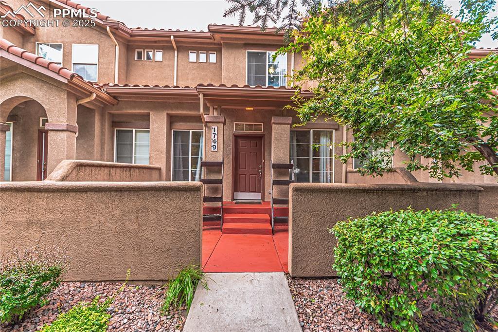 1749 Courtyard Heights, Colorado Springs, CO 80906
