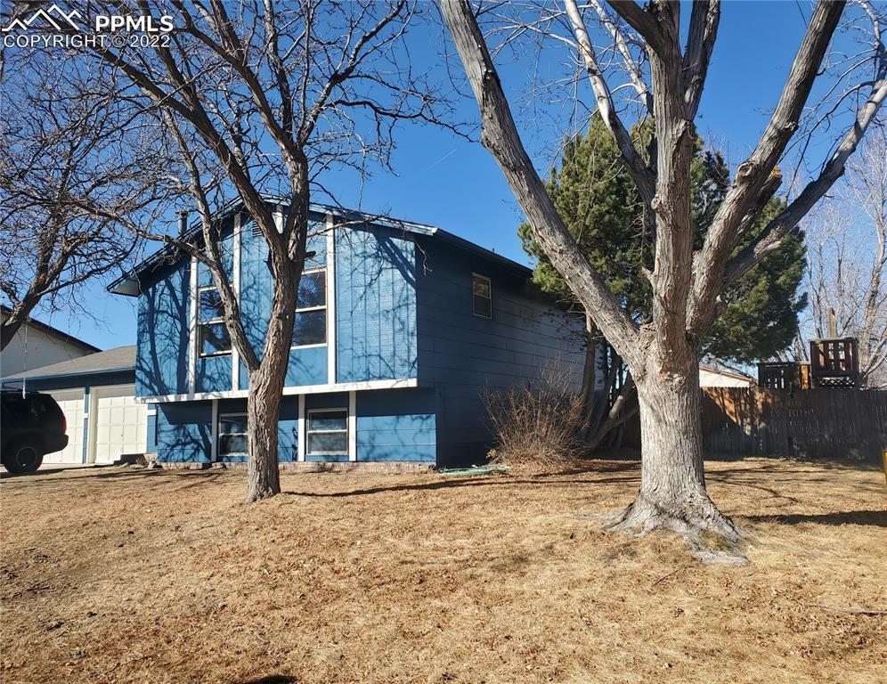 7530 Coal Creek Cir., Colorado Springs, CO 80911