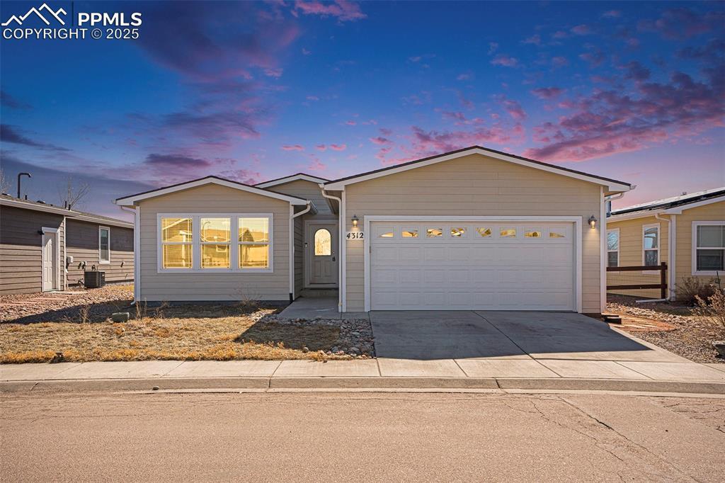 4312 Gray Fox Heights, Colorado Springs, CO 80922