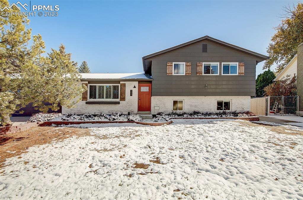 4447 Ranch Cir., Colorado Springs, CO 80918