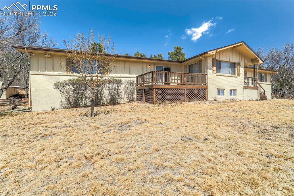 1926 Payton Cir., Colorado Springs, CO 80915