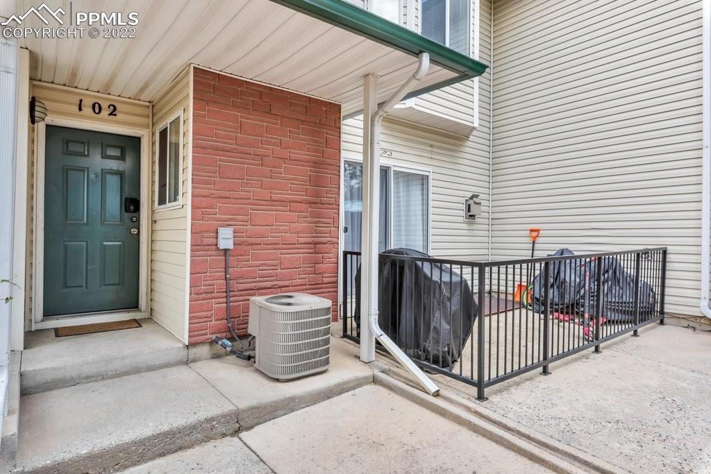 2002 Legacy Ridge View #102, Colorado Springs, CO 80910