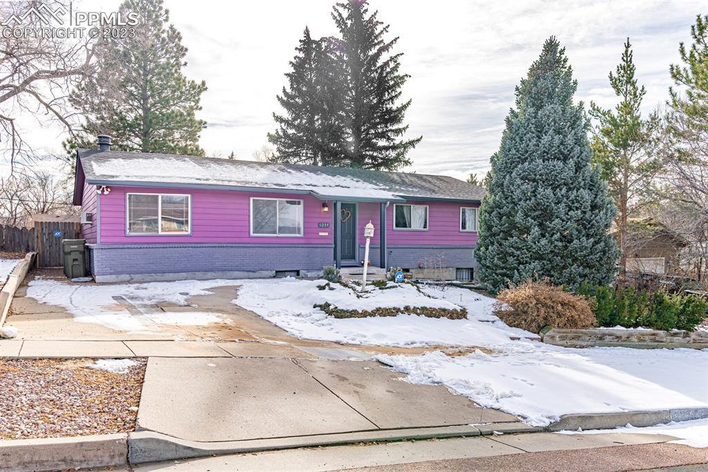 1239 Rainier Dr., Colorado Springs, CO 80910