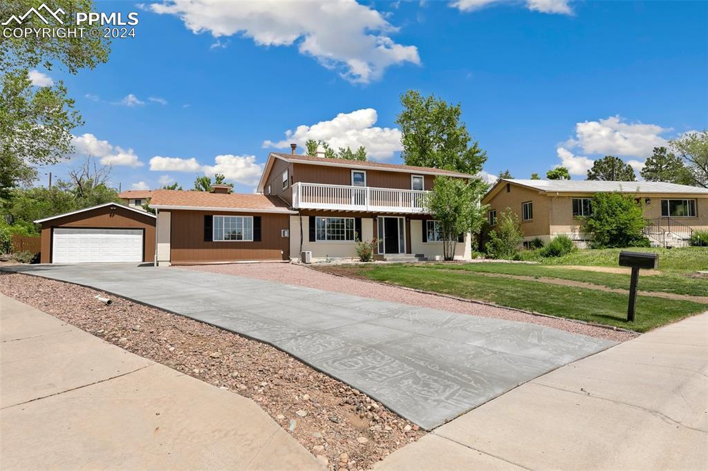 34 Minden Cir., Colorado Springs, CO 80906