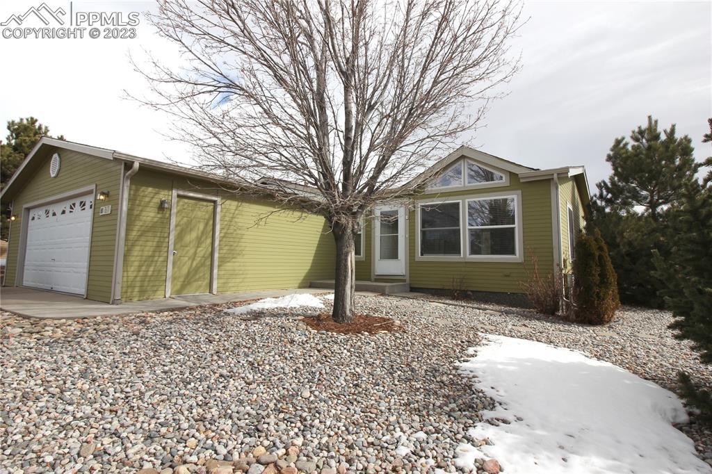 7671 Black Bear Point, Colorado Springs, CO 80922