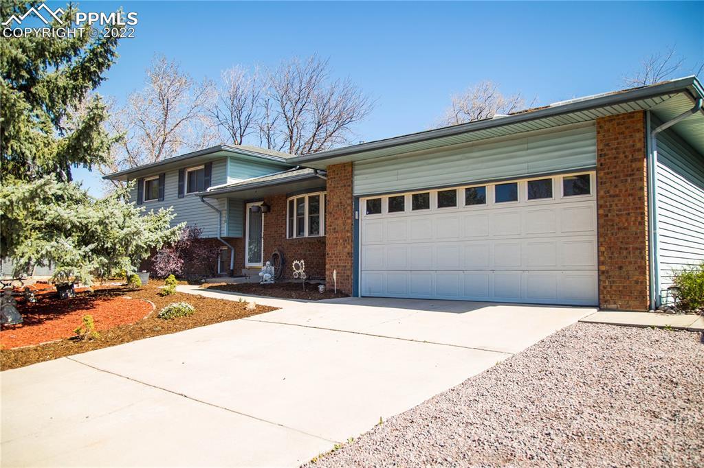 4610 Ridgeglen Rd., Colorado Springs, CO 80918