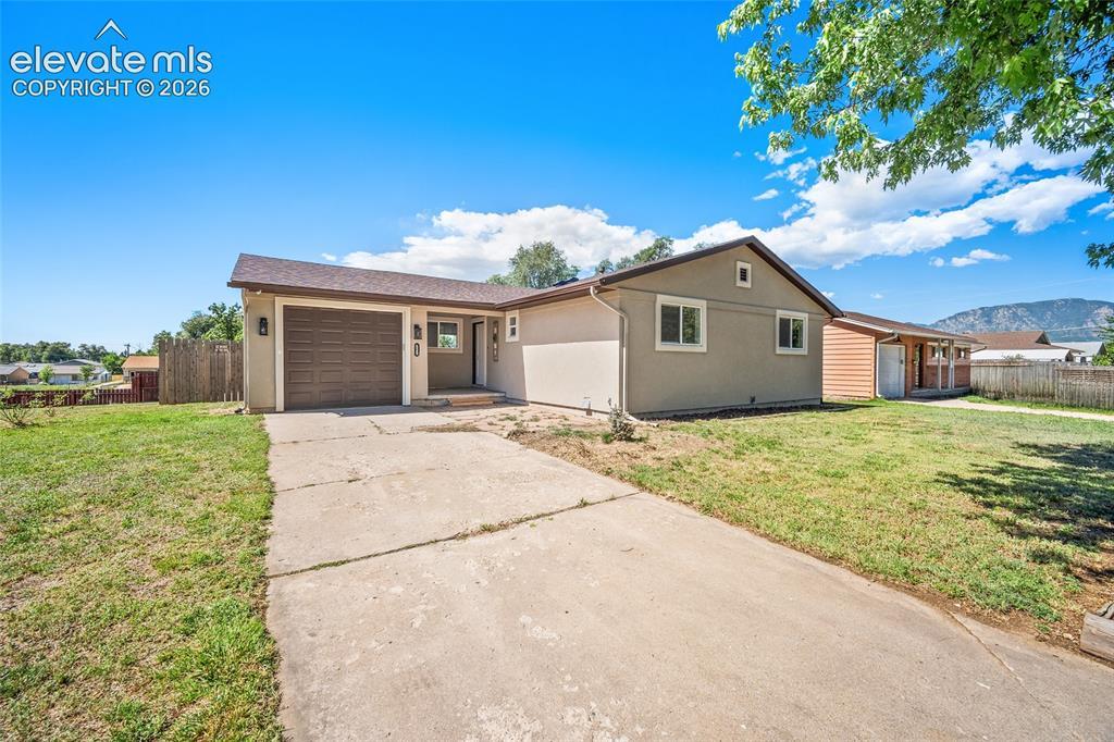 525 Violet Dr., Colorado Springs, CO 80911