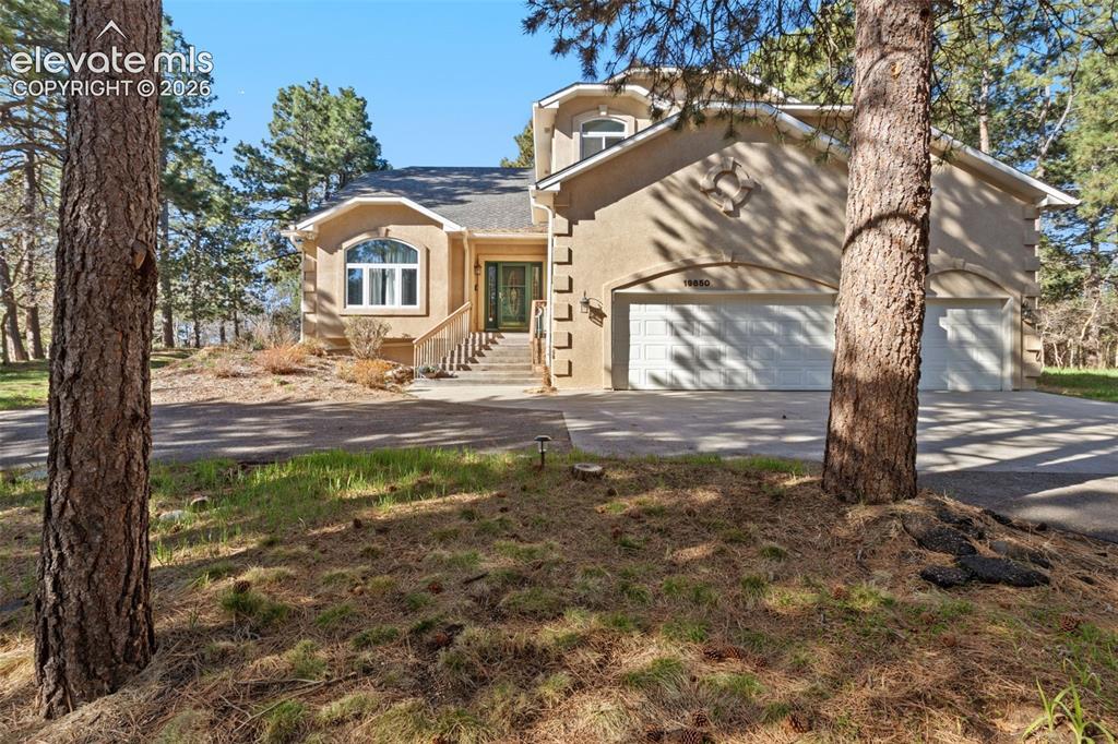 19850 Indian Summer Ln., Monument, CO 80132