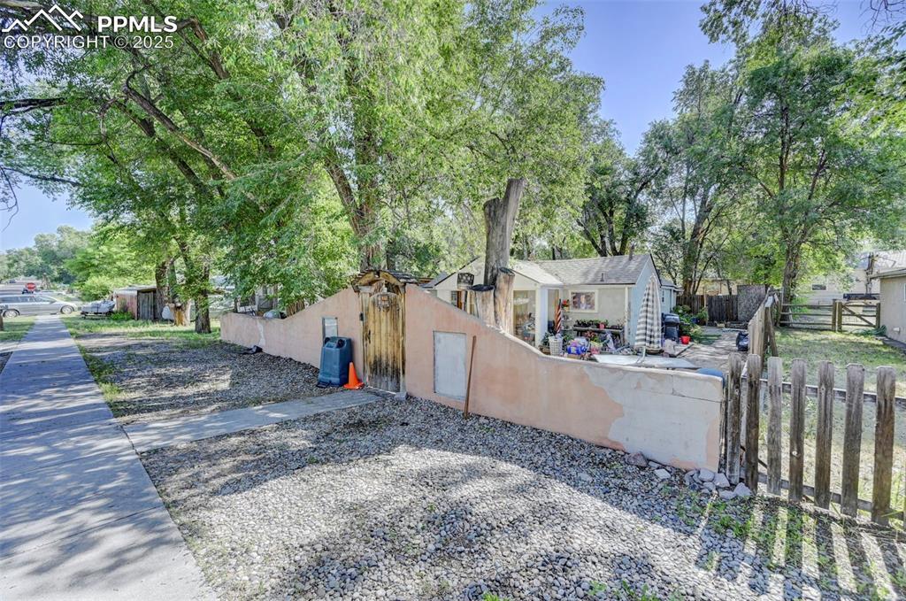 519 Prairie Rd., Colorado Springs, CO 80909