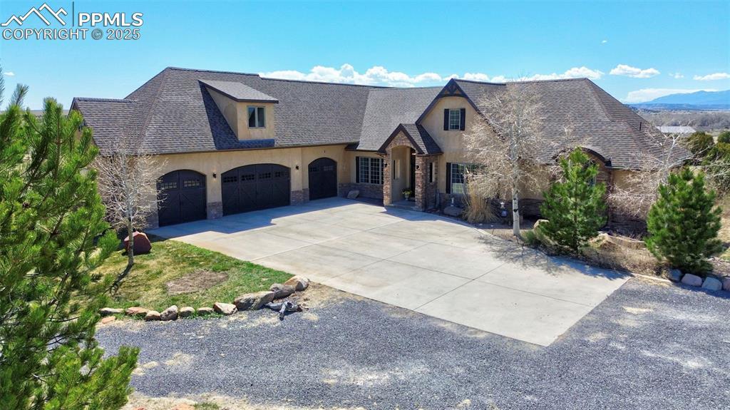 5672 St Charles River Dr., Pueblo, CO 81004