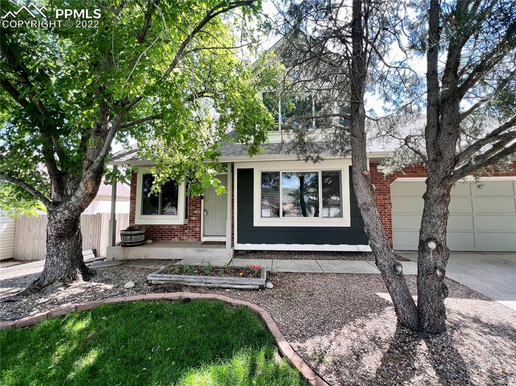 2425 Sweet Water Ct., Colorado Springs, CO 80919