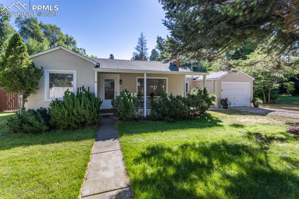 3 Alsace Way, Colorado Springs, CO 80906