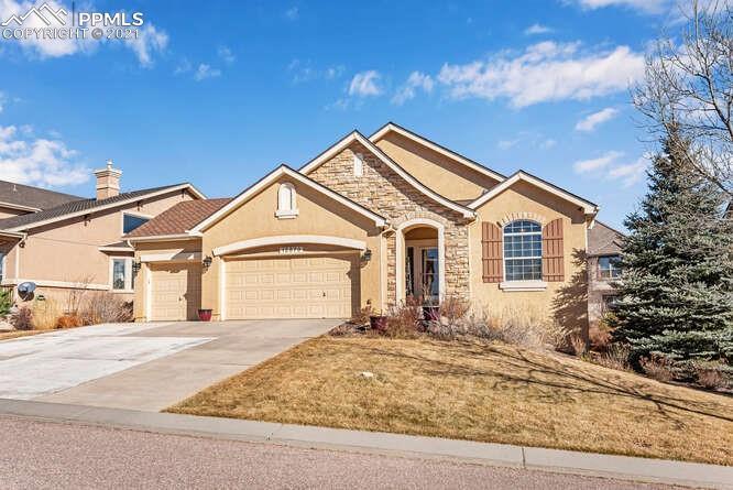 13873 Windy Oaks Rd., Colorado Springs, CO 80921