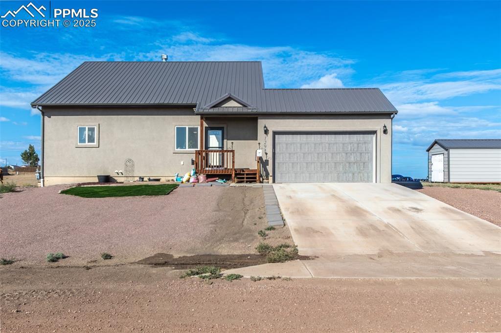 1293 N Sandstone Ln., Pueblo, CO 81007