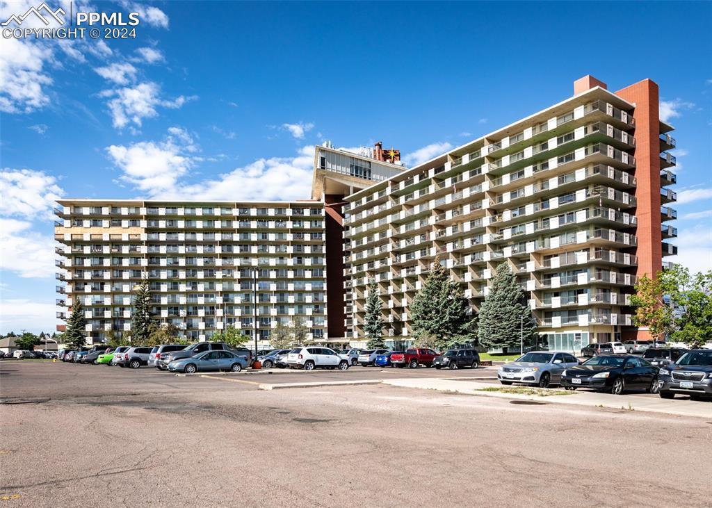 411 Lakewood Cir. #B-235, Colorado Springs, CO 80910