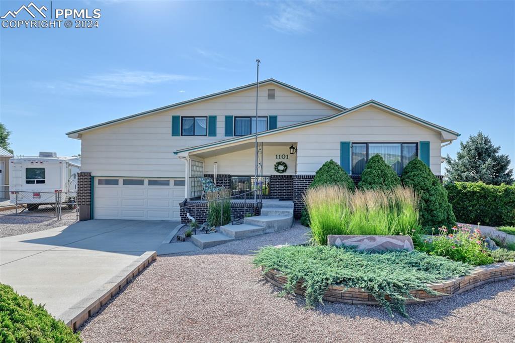 1101 Tulip Pl., Colorado Springs, CO 80907