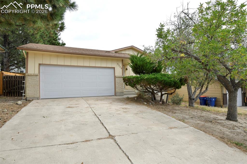 5559 Descanso Cir., Colorado Springs, CO 80918