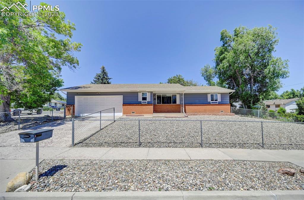 2033 Monterey Rd., Colorado Springs, CO 80910