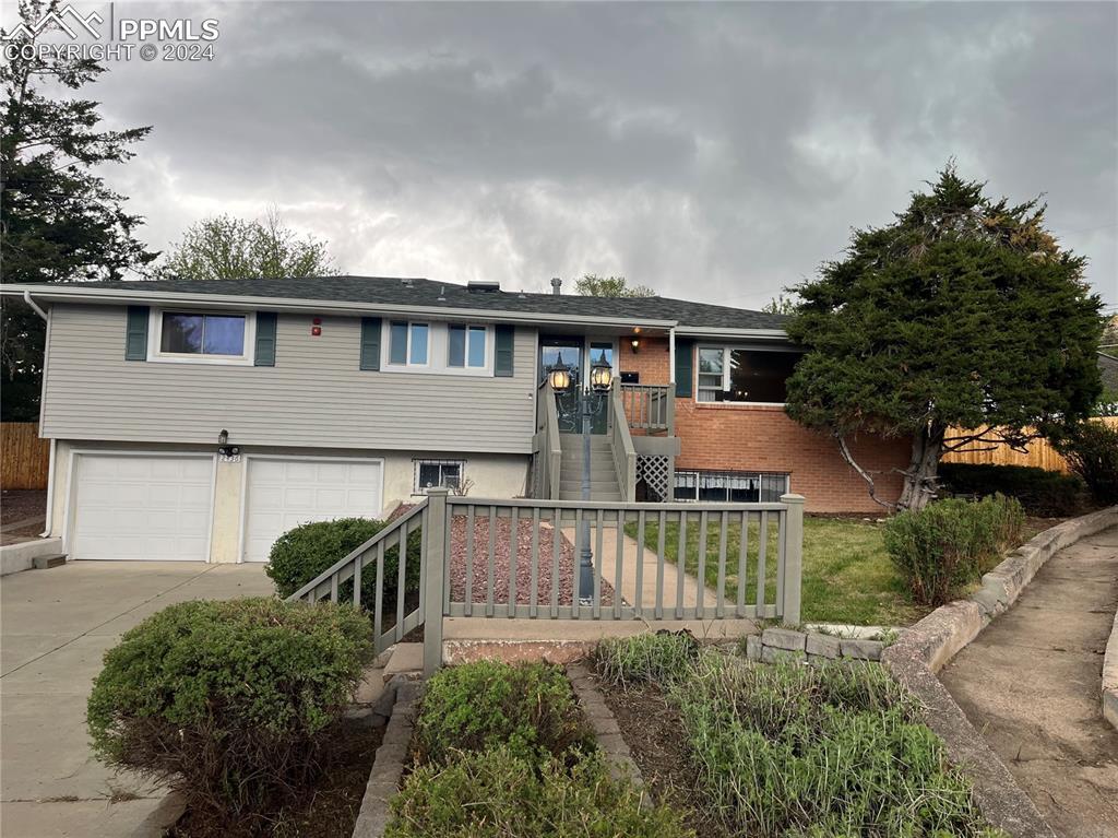 2436 San Carlos Cir., Colorado Springs, CO 80909