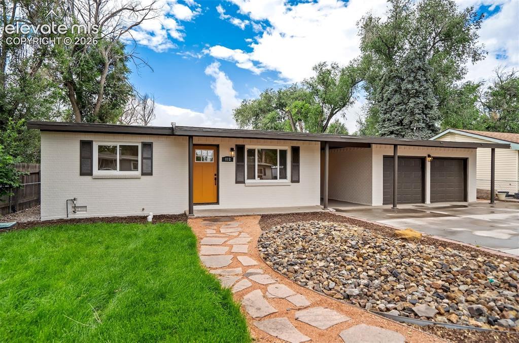 112 Easy St., Colorado Springs, CO 80911