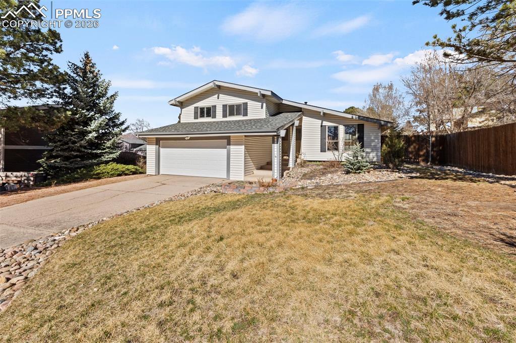 6050 Mach 1 Dr., Colorado Springs, CO 80918