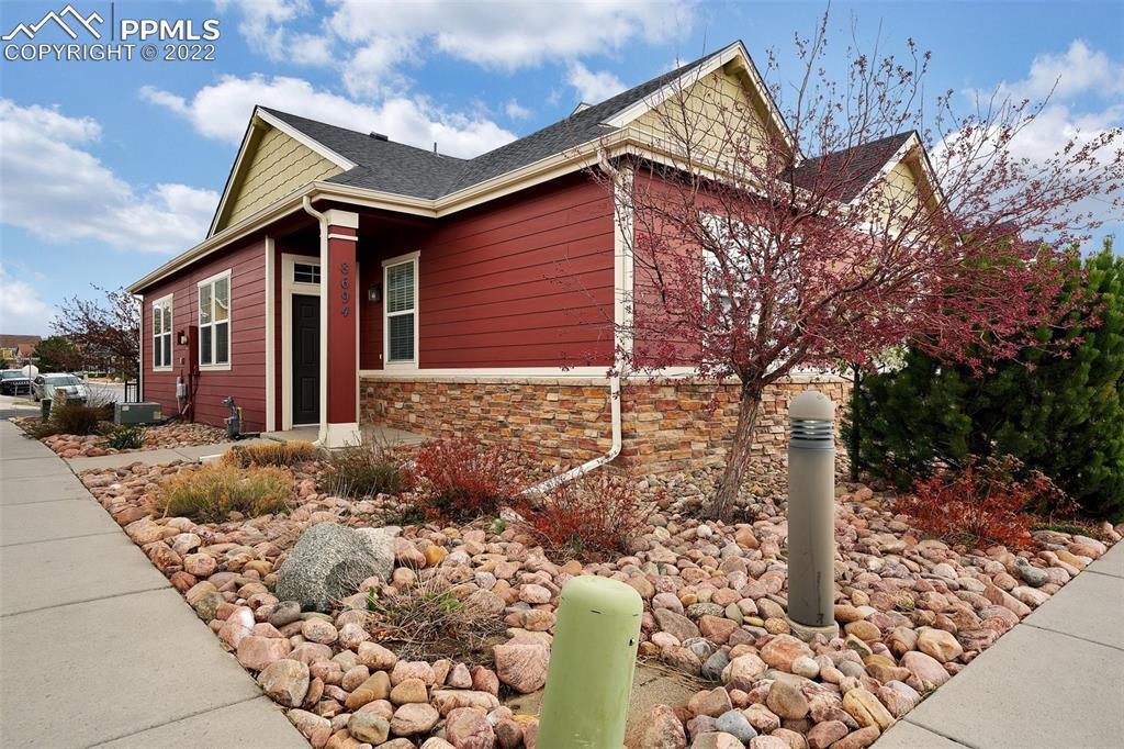 8694 Quinn Point, Colorado Springs, CO 80924