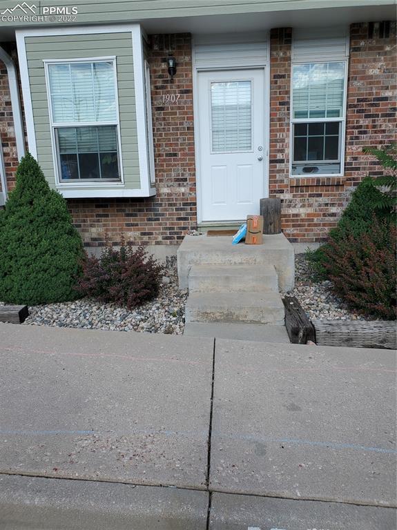 1907 Giltshire Dr., Colorado Springs, CO 80905