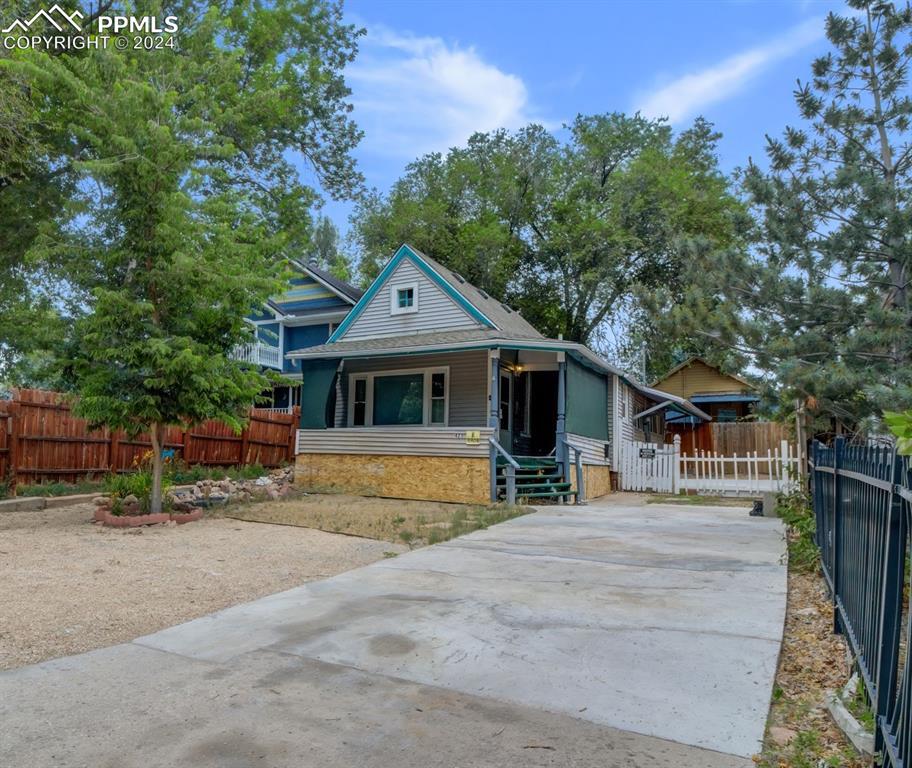423 N El Paso St., Colorado Springs, CO 80903