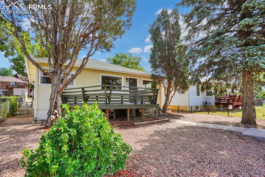 2206 W Uintah St., Colorado Springs, CO 80904
