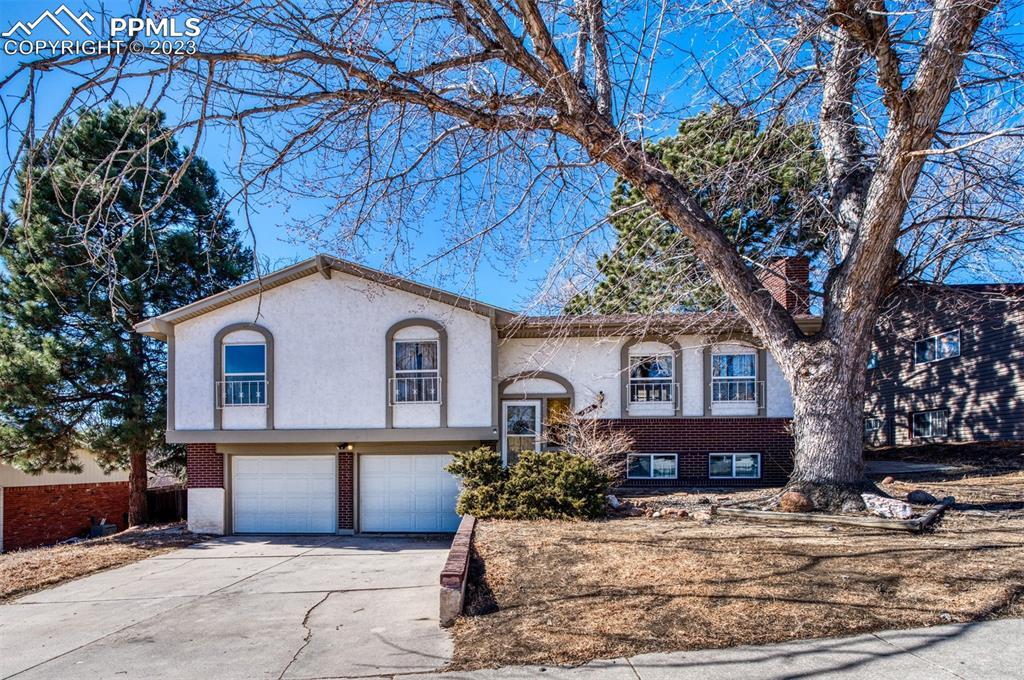 1426 Wynkoop Dr., Colorado Springs, CO 80909