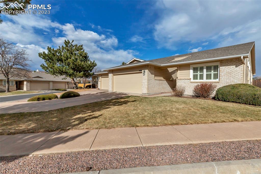 1429 Seasons Grove, Colorado Springs, CO 80907