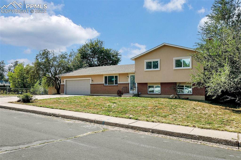 4233 Whittier Dr., Colorado Springs, CO 80910