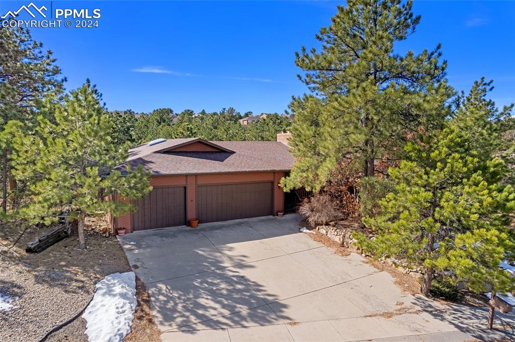 5822 Spurwood Ct., Colorado Springs, CO 80918