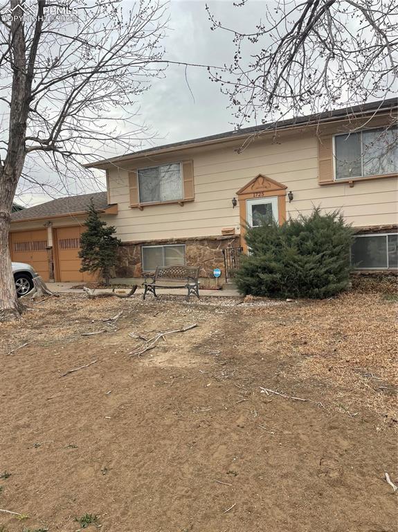 1725 Kodiak Dr., Colorado Springs, CO 80910