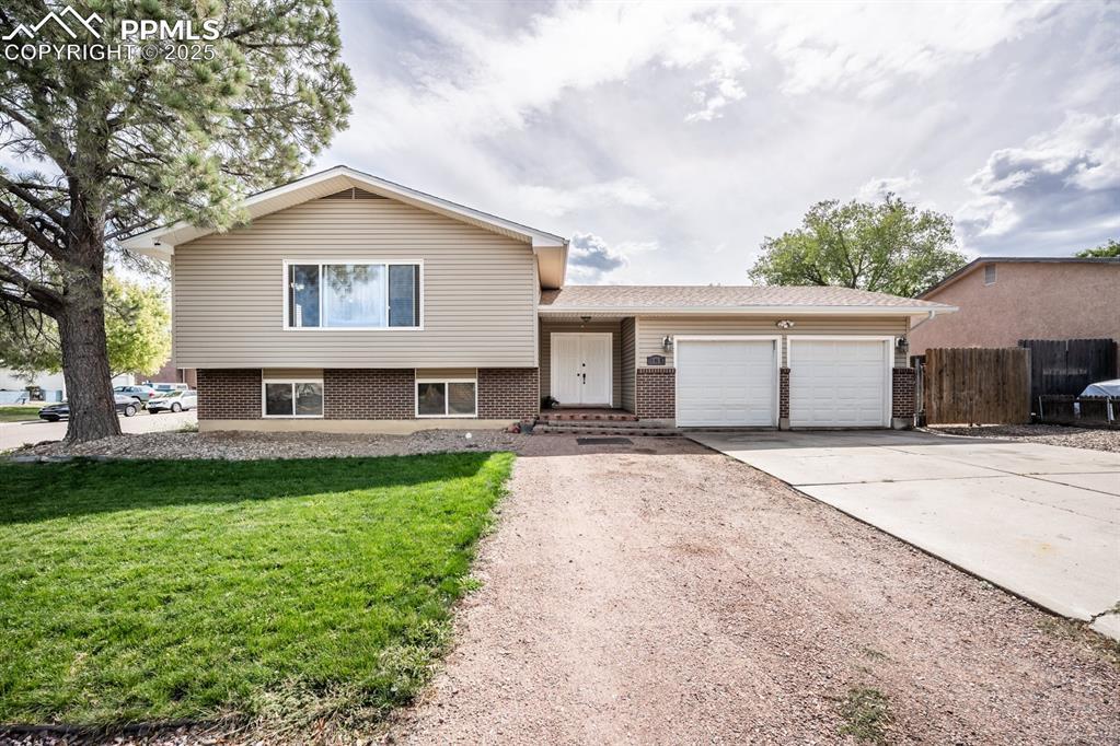1 Colt Ct., Pueblo, CO 81008