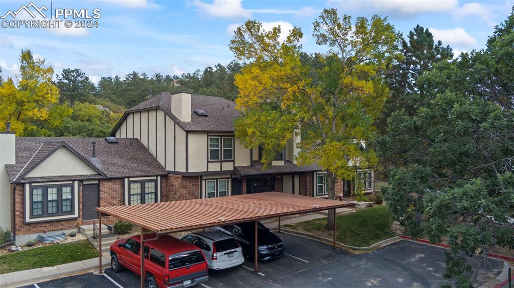 1613 Carnavon Pl., Colorado Springs, CO 80919