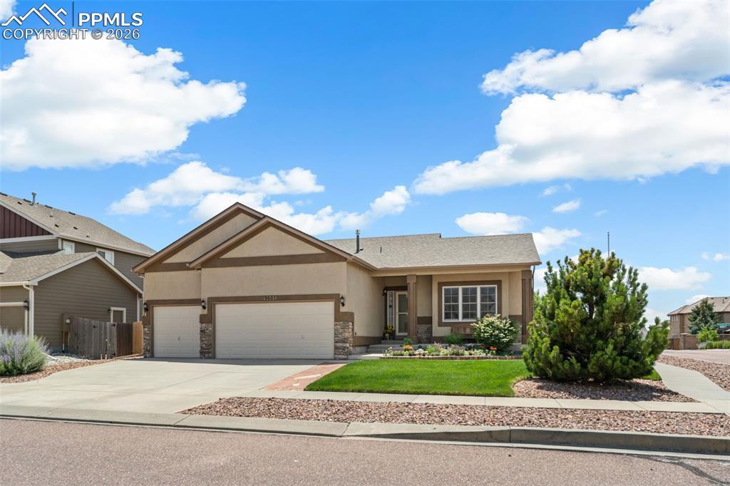 9005 Canary Cir., Colorado Springs, CO 80908