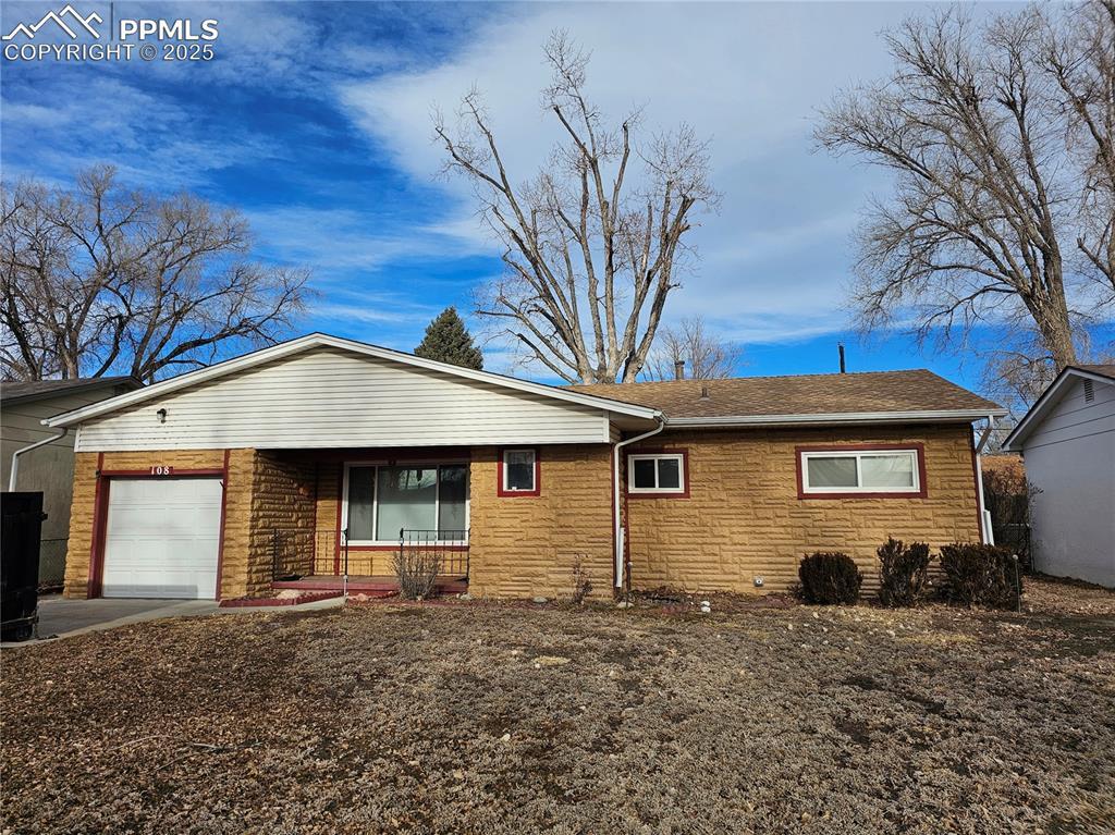108 Everett Dr., Colorado Springs, CO 80911