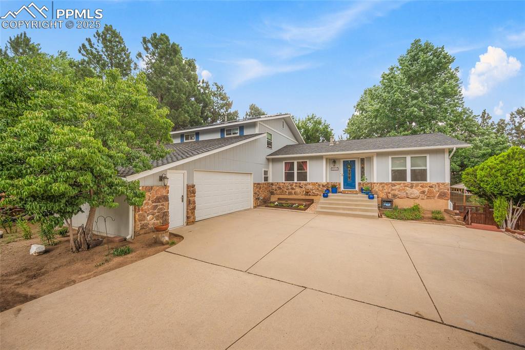 3315 Clubheights Dr., Colorado Springs, CO 80906